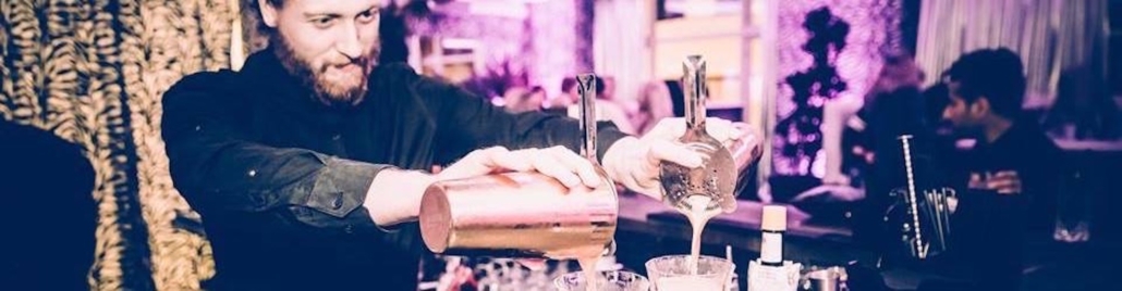 cocktailkursus når du skal leje en bartender til din næste fest
